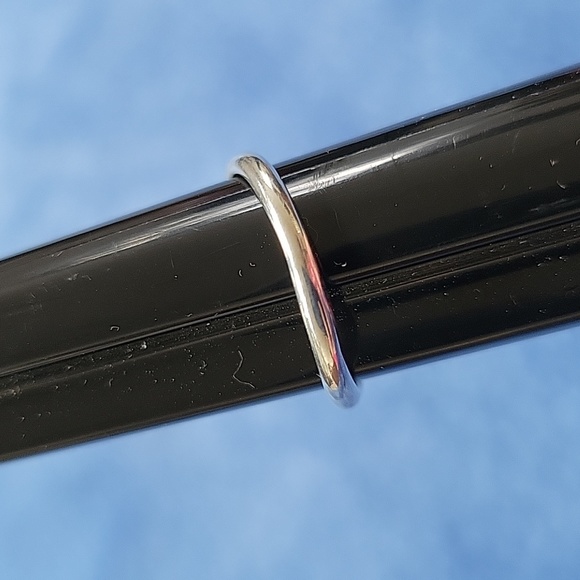 Sterling Silver Dolphin Tail Ring - Picture 6 of 6